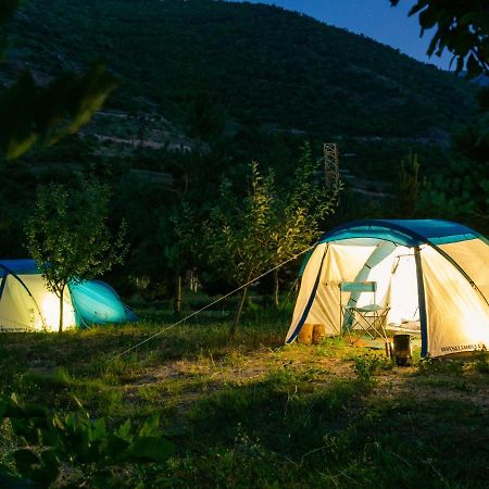 Camp'In Goris Hotel Екстериор снимка