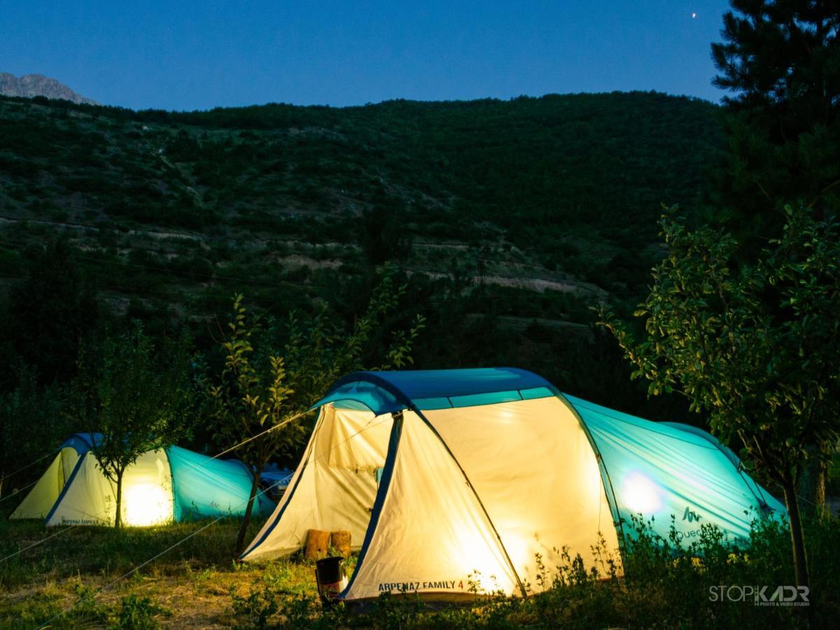 Camp'In Goris Hotel Екстериор снимка